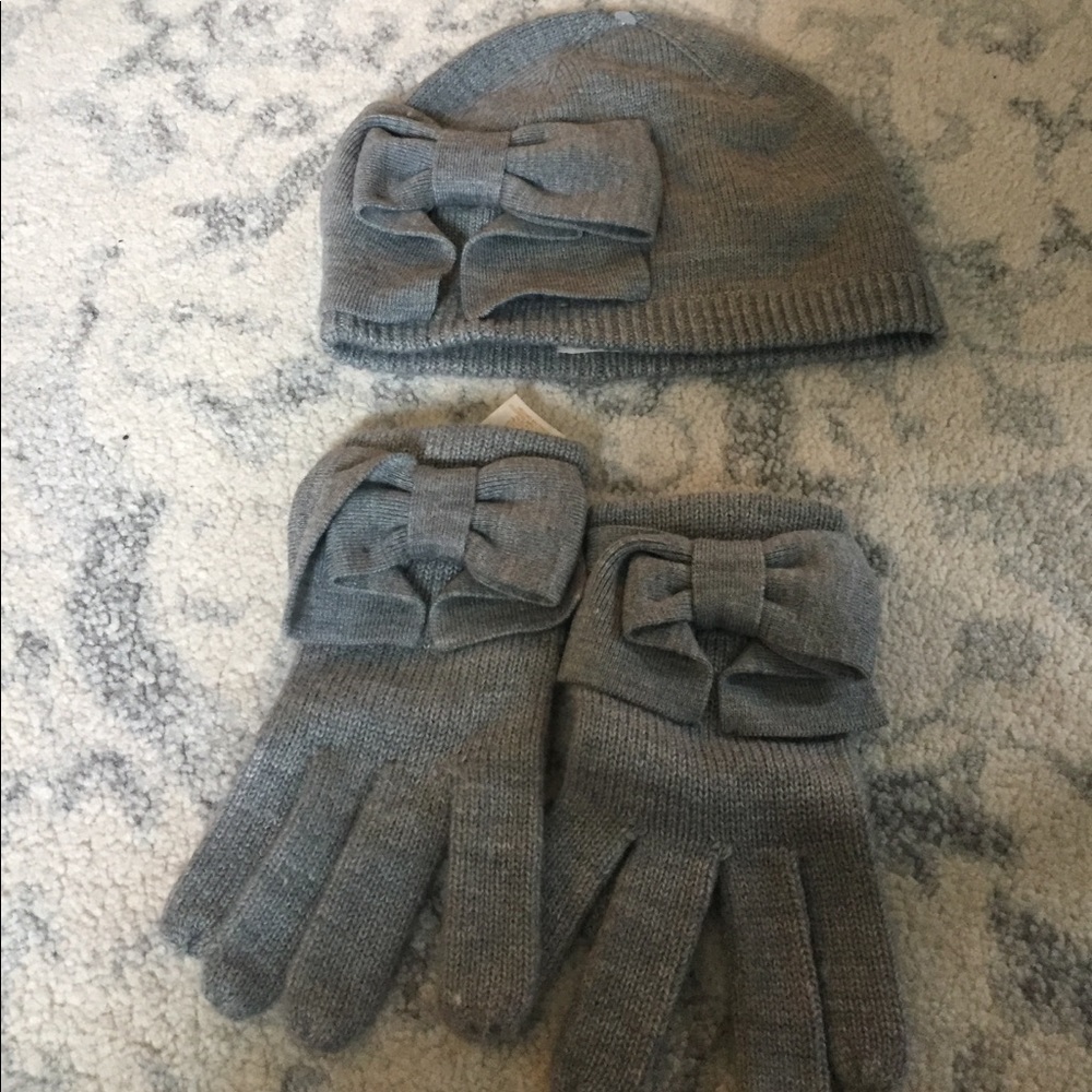 Kate Spade Hat and Glove Set